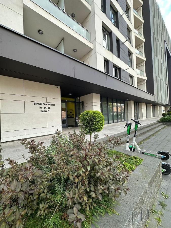 Kharisma Apartment-Free Parking-Ultracentral Cluj-Napoca Buitenkant foto