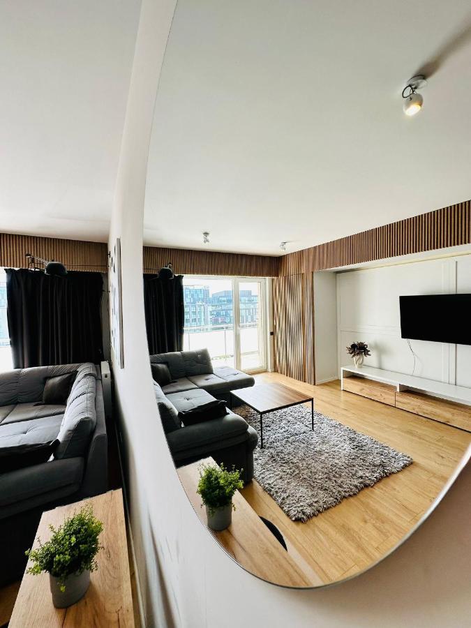 Kharisma Apartment-Free Parking-Ultracentral Cluj-Napoca Buitenkant foto