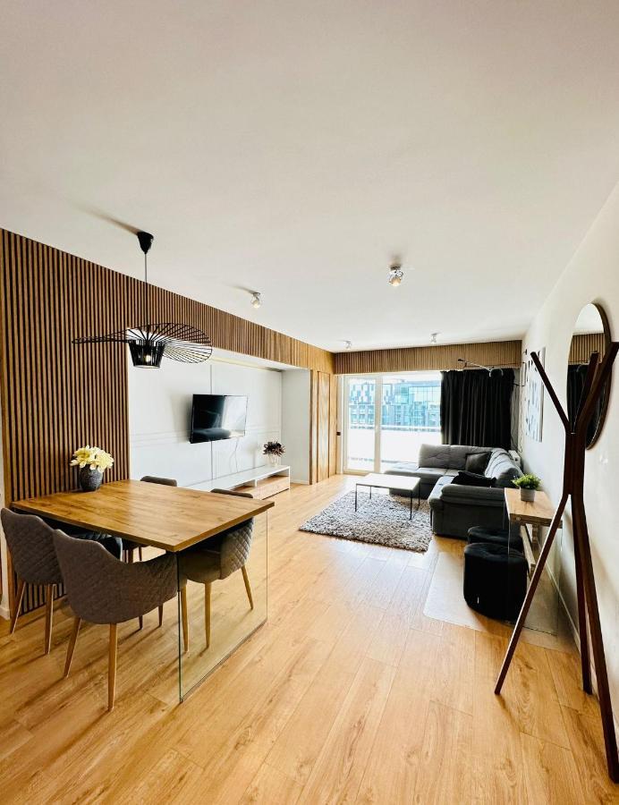 Kharisma Apartment-Free Parking-Ultracentral Cluj-Napoca Buitenkant foto